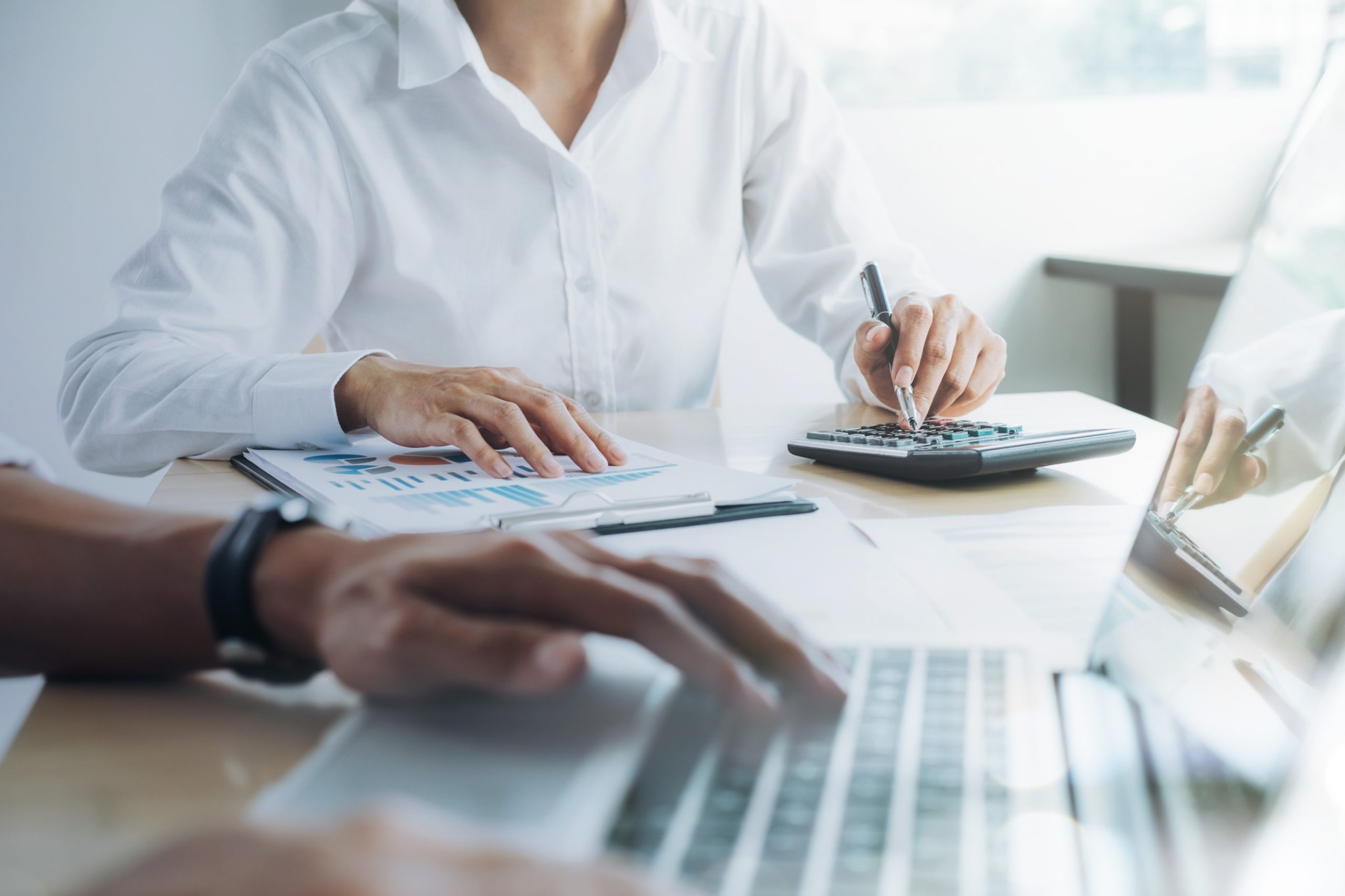 What to Check When Choosing Payroll Outsourcing Services in India?